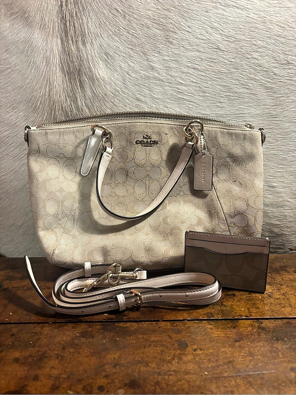 Coach Signature Canvas Tote Shoulder Crossbody Bag Beige Taupe + Wallet